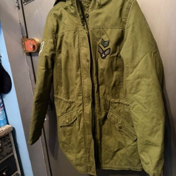 Military Style Parka / Anorak jacket / coat with patches! - Picture 13 of 16
